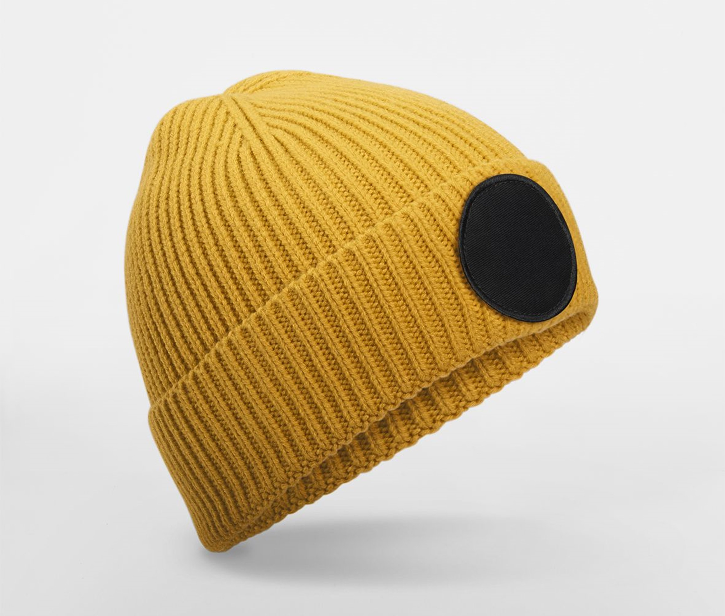 CIRCULAR FASHION PATCH BEANIE