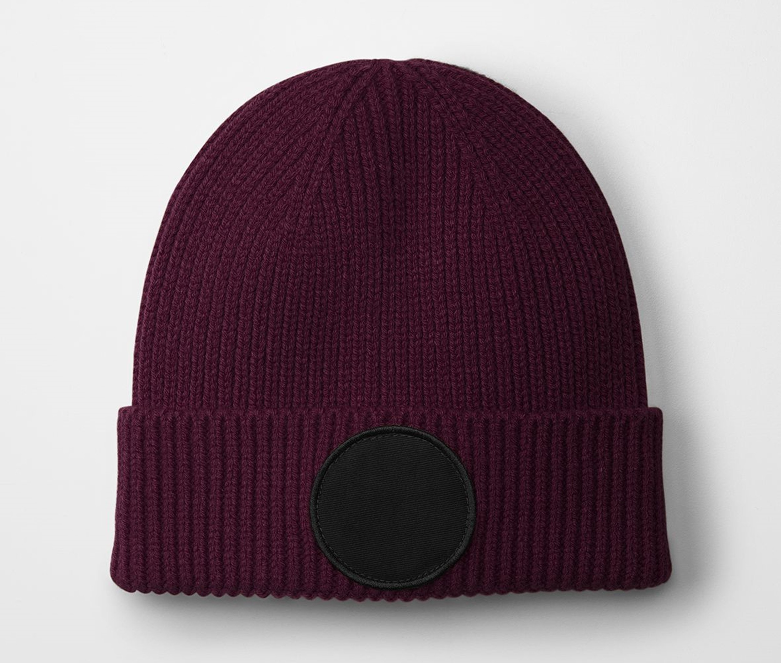 CIRCULAR FASHION PATCH BEANIE
