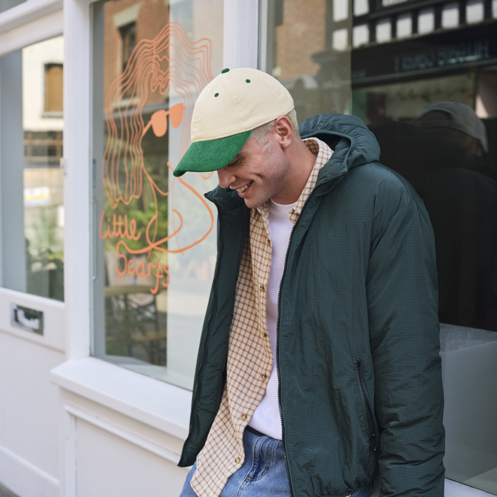 CONTRAST PEAK CORDUROY CAP